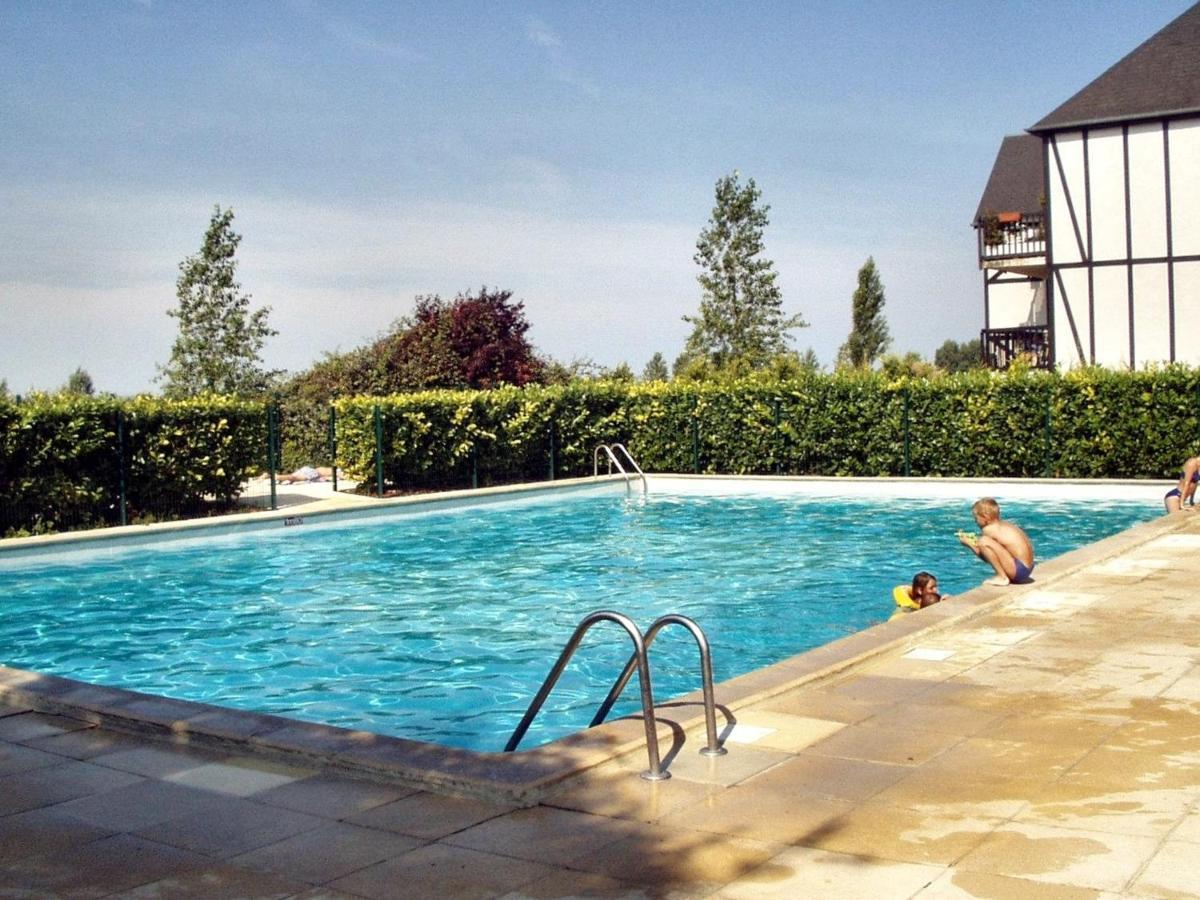 Charmant Cottage Normand Avec Jardin, Proche Hippodrome, Piscine Chauffee Et Tennis, Parking Prive - Fr-1-487-288 Cabourg Ngoại thất bức ảnh